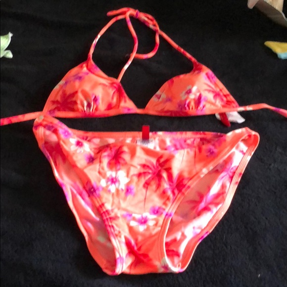 gossip swimwear 2018